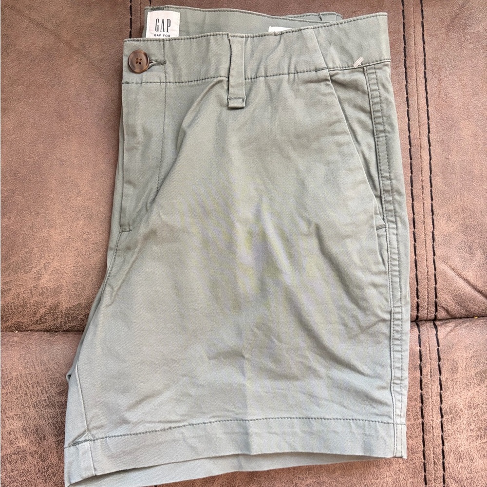 GAP Sage Green City Shorts